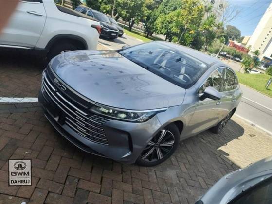 BYD KING 1.5 DM-I PHEV GL AUTOMÁTICO BYD KING 1.5 DM-I PHEV GL AUTOMÁTICO